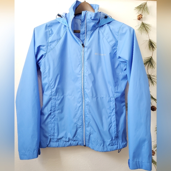 Columbia Sportswear Company Jackets & Blazers - NWOT Columbia Switchback III Rain Jacket